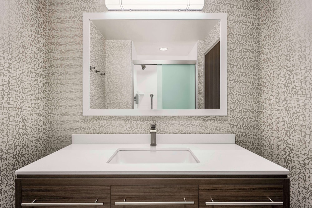 Home2 Suites Colorado Springs I 25 Central - photo 19