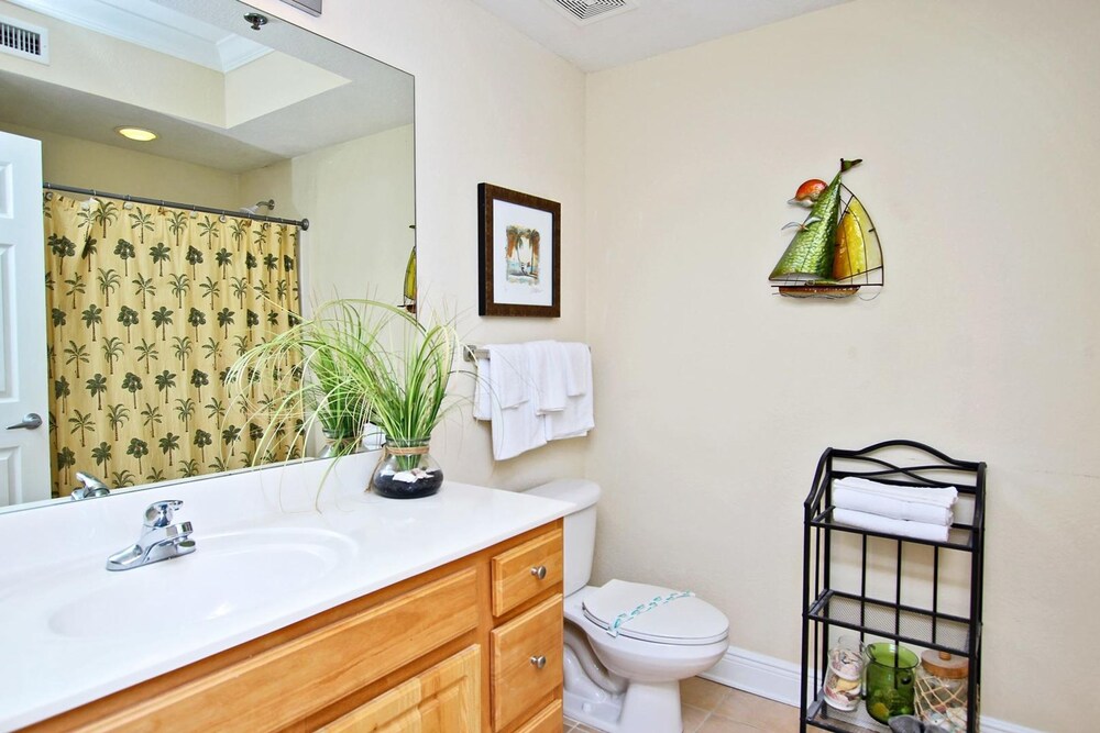 Crystal Shores West 1102 - photo 6