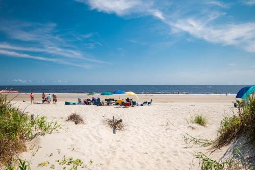 Carolina Dreamin' by Oak Island Accommodations - photo 23