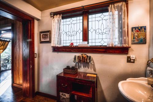 Two Room Inn - photo 21