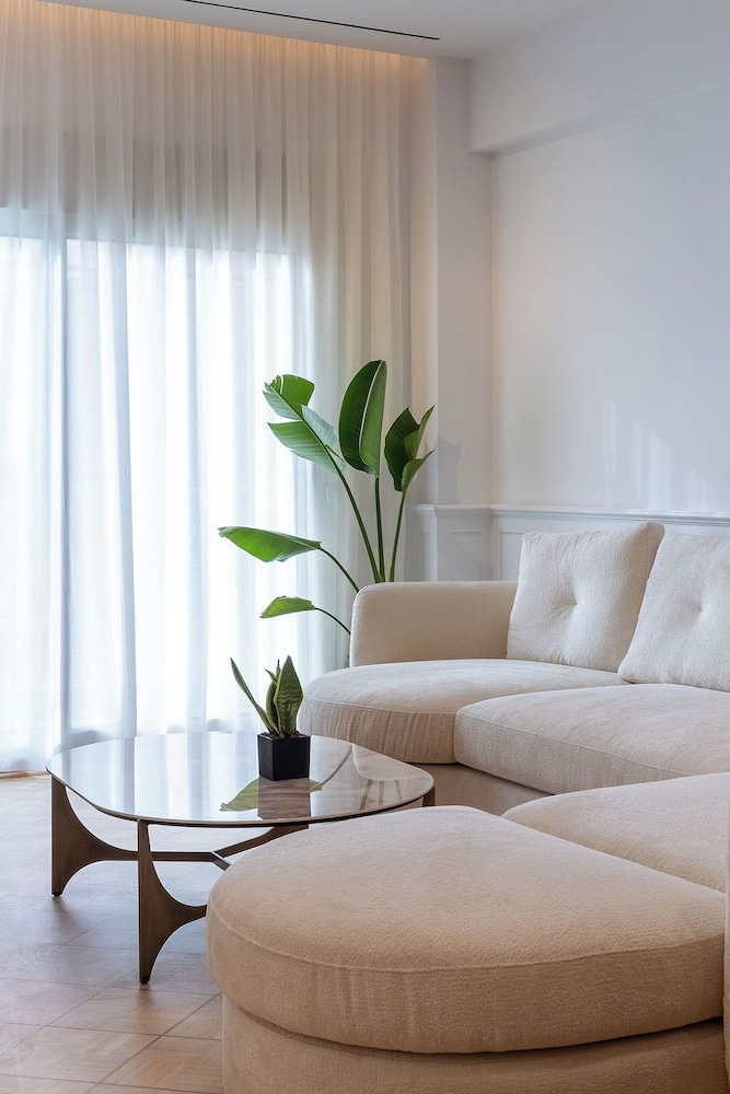Jeronimo Park View Apartment — 4-Star Luxury Hotel in Irakleion, Greece