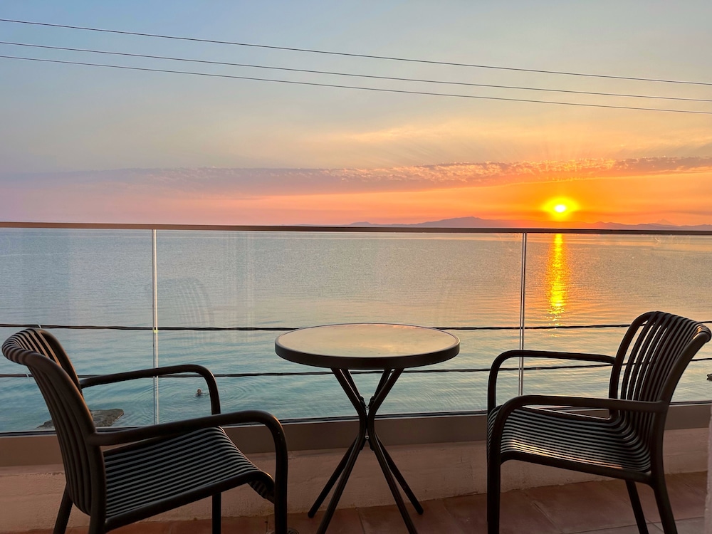 Hotel Marabou in Kassandreia, Greece