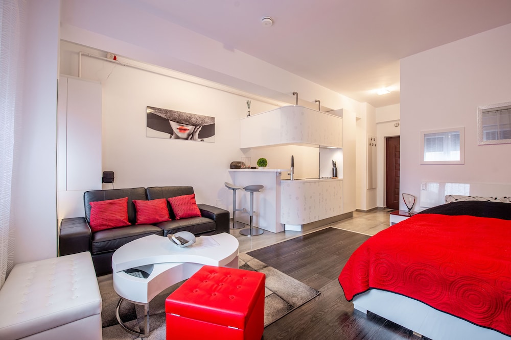 Studio Residence Militari M6 — 4-Star Luxury Hotel in Bucharest, Romania