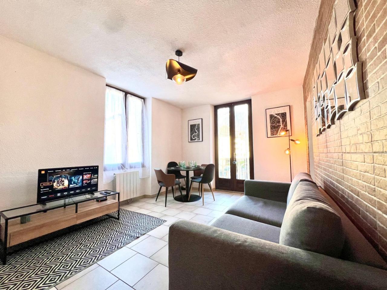 Spacieux T2 Avec Balcon — Cluses