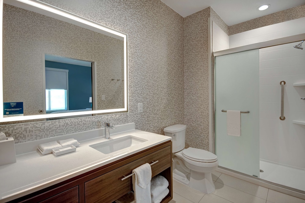 Home2 Suites by Hilton Burleson - photo 28