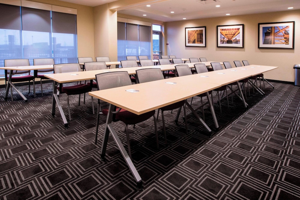 TownePlace Suites by Marriott Pittsburgh Cranberry Township - photo 21