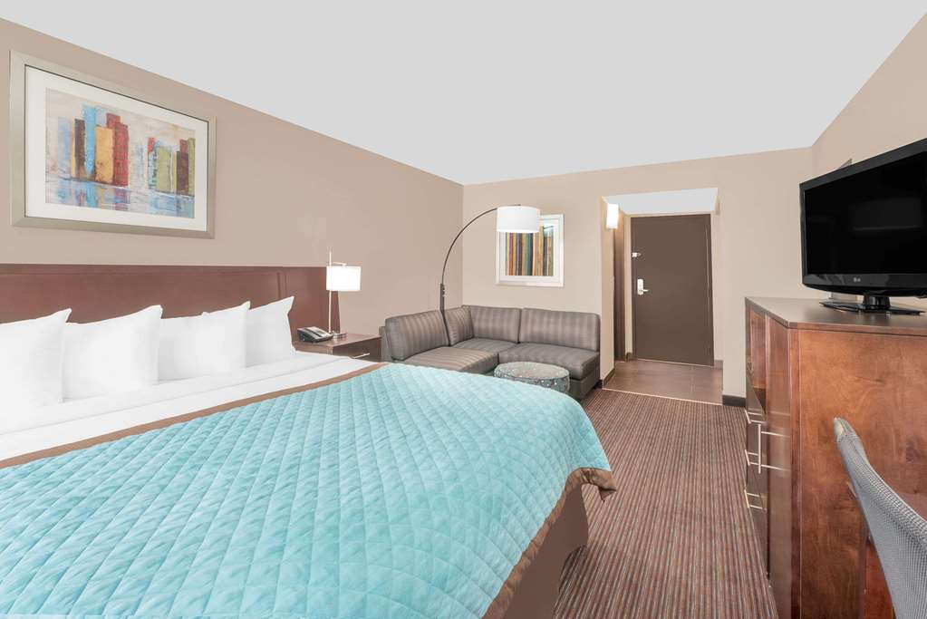 Wyndham Garden Midland - photo 11