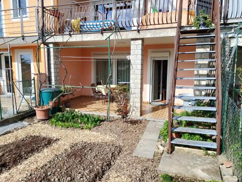 Apartment M&R — 4-Star Luxury Hotel in Portoroz, Slovenia