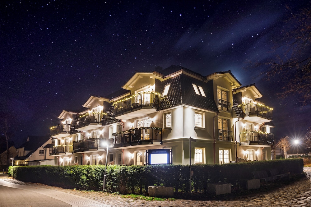 Villa Strandblick — 4-Star Luxury Hotel in Zingst, Germany