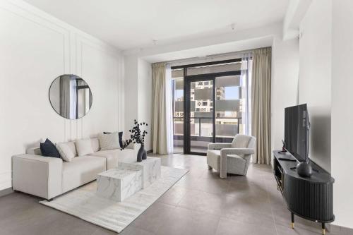 Silkhaus Unique 2BDR Beach Access in Pixel Tower in Abu Dhabi, United Arab Emirates