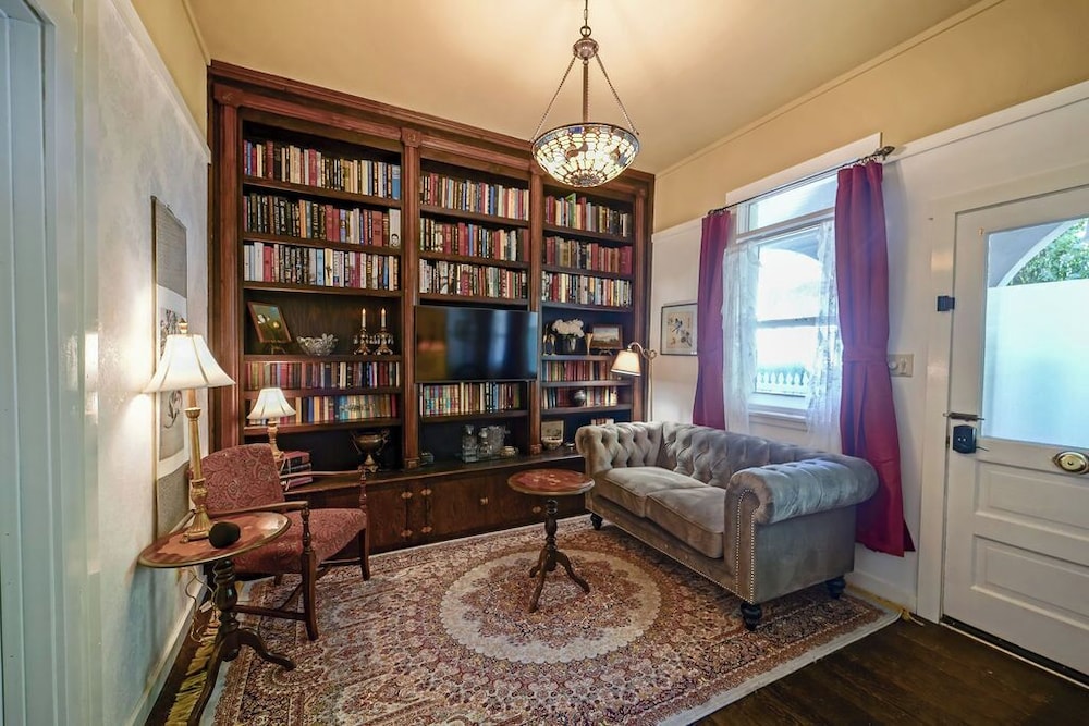 Weaverville Hotel - photo 21