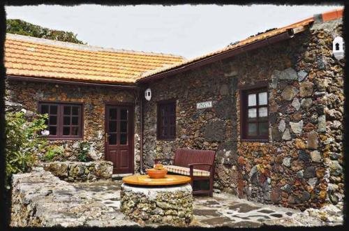 Casa Rural Amasín — 4-Star Luxury Hotel in Valverde, Spain