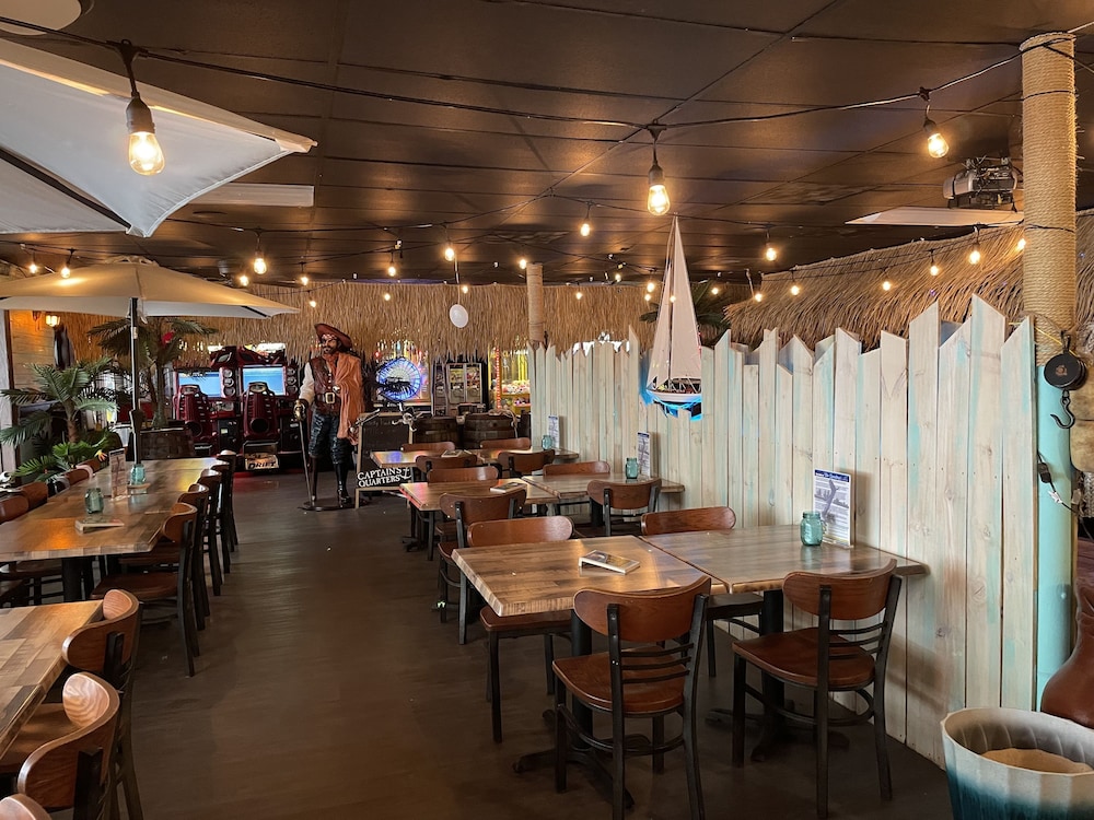 Lake Norman Hotel - photo 21