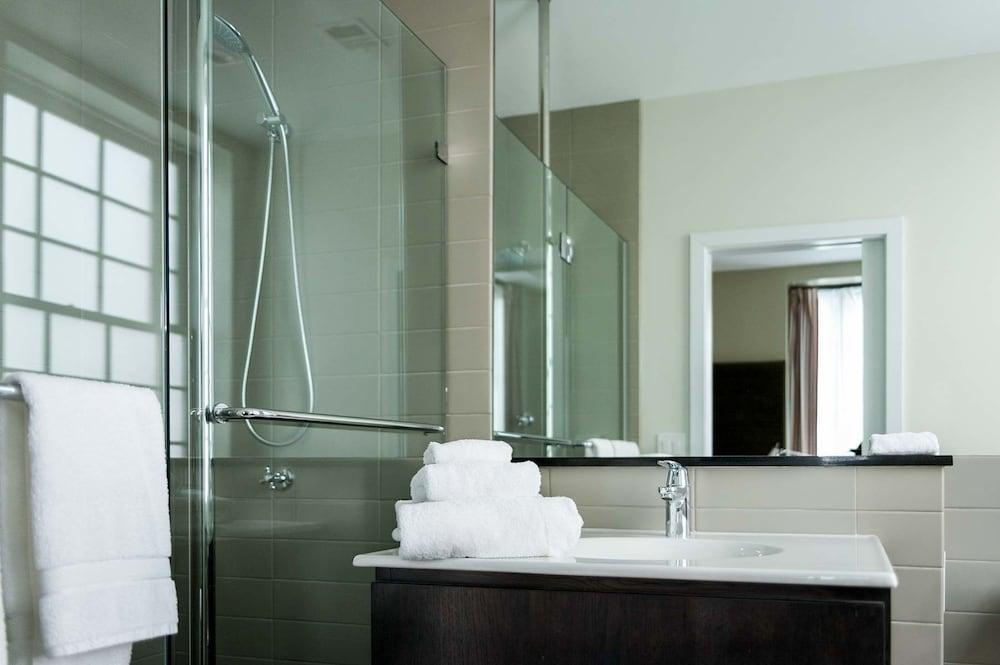 Inn On Camac - photo 20