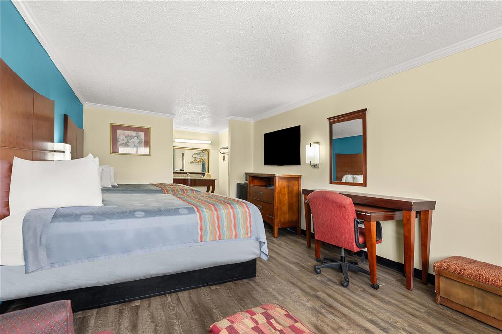 Americas Best Value Inn and Suites Aberdeen - photo 19