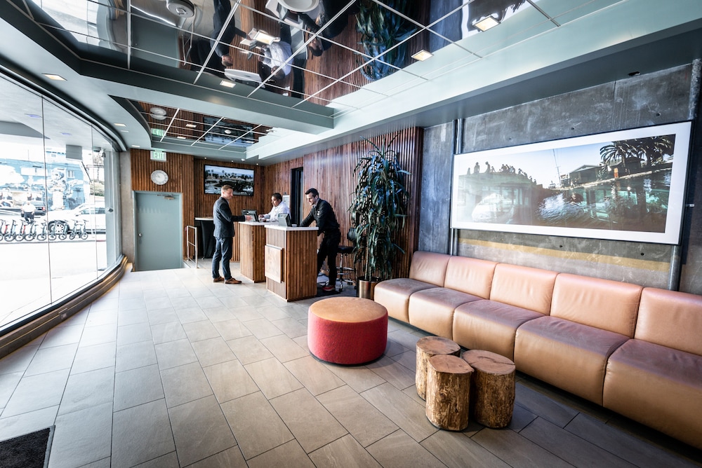 Hotel Erwin - photo 2