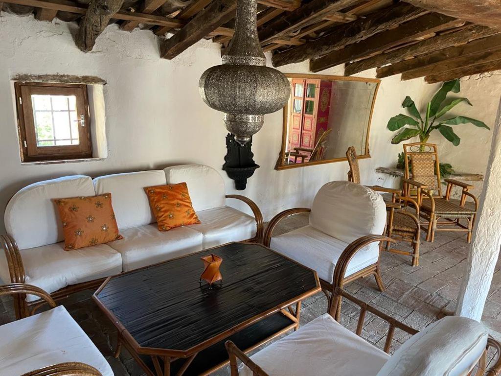 Les Cases de Cal Pastor — hotel in Esponella