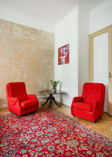 BudapeStayz Baross Apartments — 4-Star Luxury Hotel in Budapest, Hungary