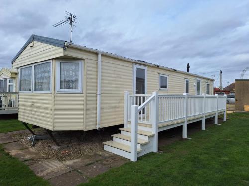 Seaview Ingoldmells Bromley 10 Berth 4 Bedrooms FREE WIFI in Ingoldmells, United Kingdom