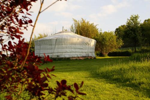 Le Refuge Du Clos Du Moulin — hotel in Brionne