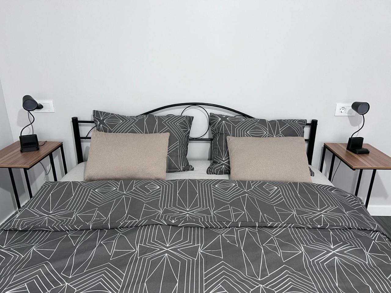 Family Apartment 20311216 — Turnu Magurele