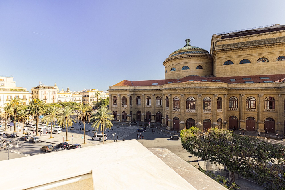 Solemar Sicilia Palazzo Massimo — 4-Star Luxury Hotel in Palermo, Italy