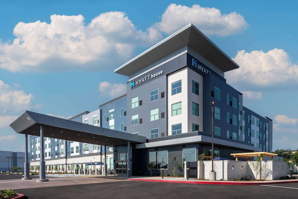 Hyatt House Vacaville - photo 37