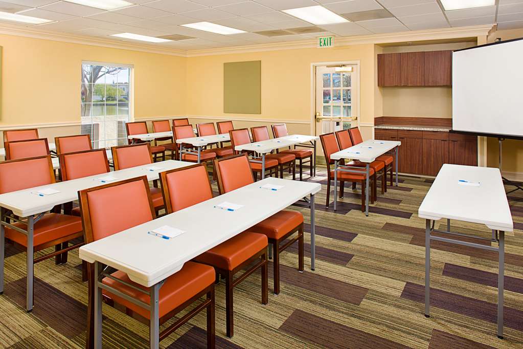 HYATT house Belmont Redwood Shores - photo 6