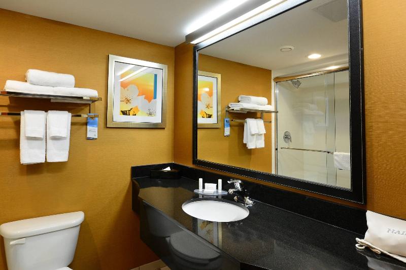 Fairfield Inn & Suites by Marriott Winston Salem Hanes Mall - photo 31