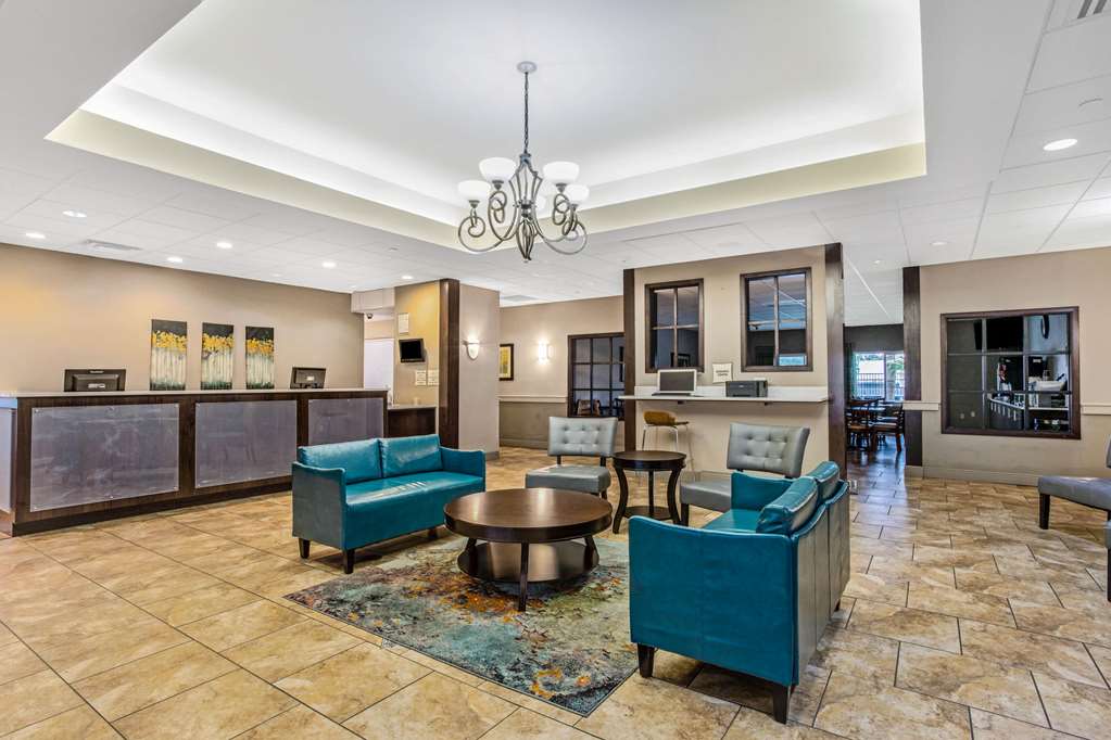 La Quinta Inn & Suites by Wyndham Biloxi - photo 9