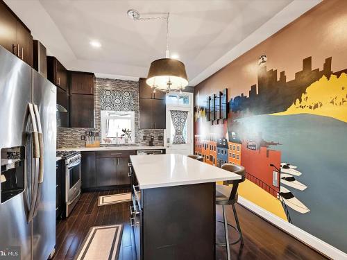 Greektown steps from Hopkins — 4-Star Luxury Hotel in Baltimore, United States