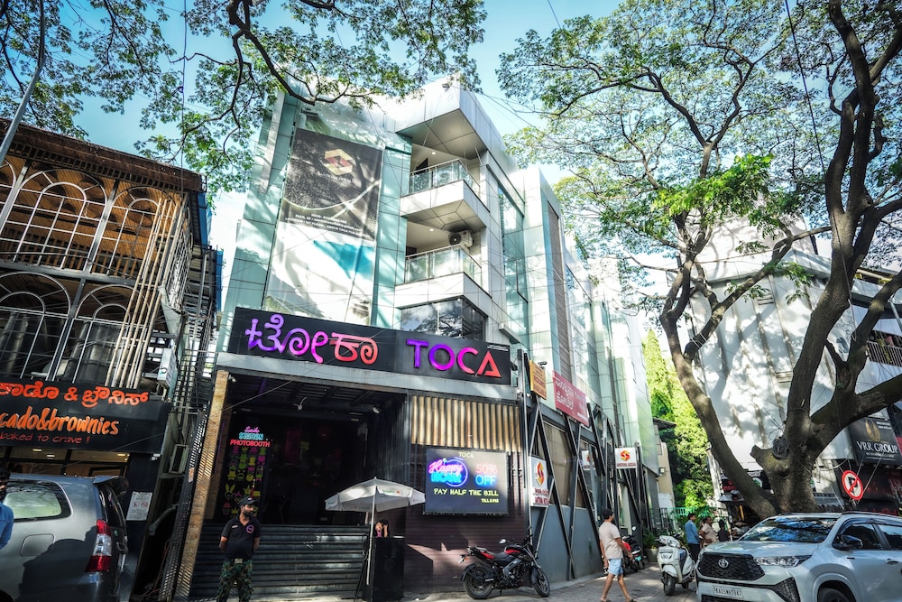 Santrina Hotels - last minute hotel in Bengaluru