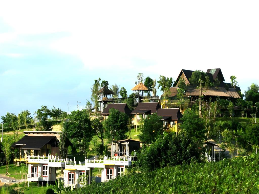 Bu Ngasari Resort in Wang Nam Khiao, Thailand