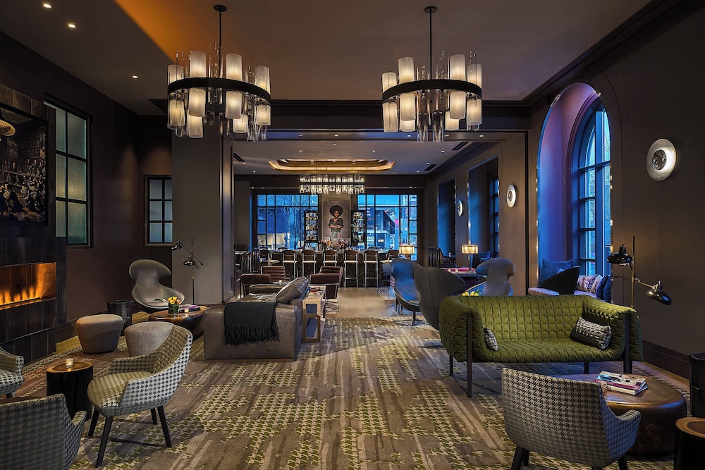 Renaissance Philadelphia Downtown Hotel - photo 2