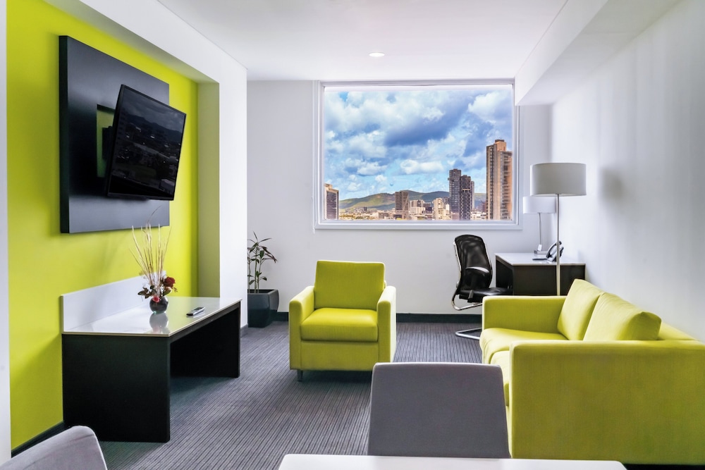Holiday Inn Express Hotel & Suites Puebla Angelopolis by IHG