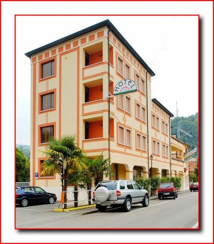 Hotel Ristorante Fratelli Zenari — hotel in Chiampo