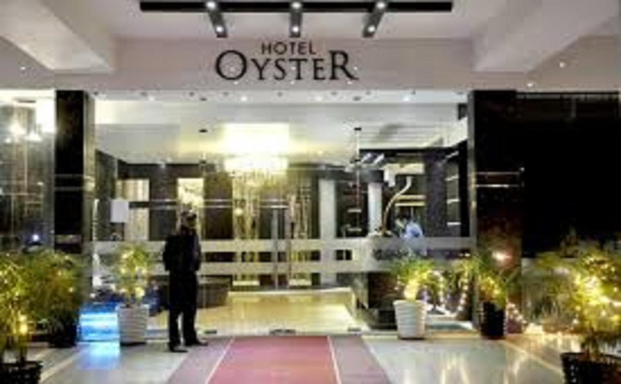 Hotel Oyster in Surat, India
