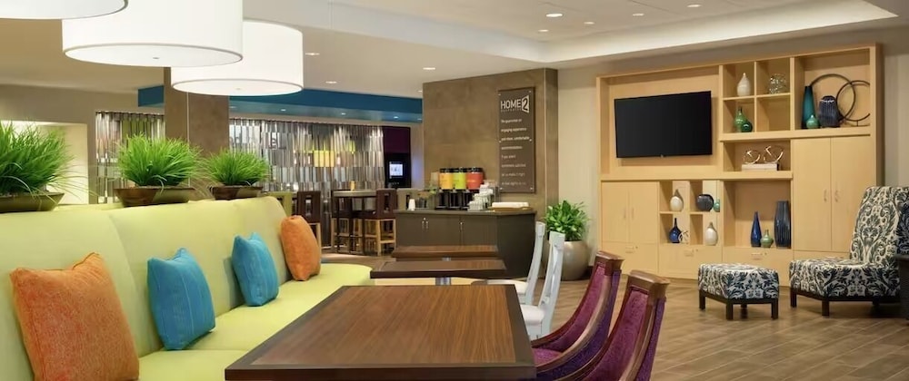 Home2 Suites by Hilton Las Vegas North - photo 6