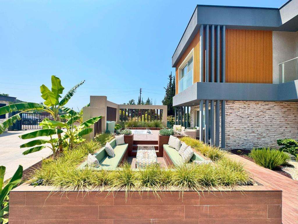 Privia Villas By Seven For Life — 4-Star Luxury Hotel in Kusadasi, Turkey
