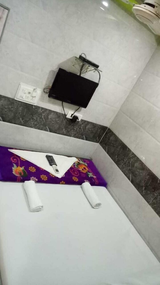 Shalimar Guest House