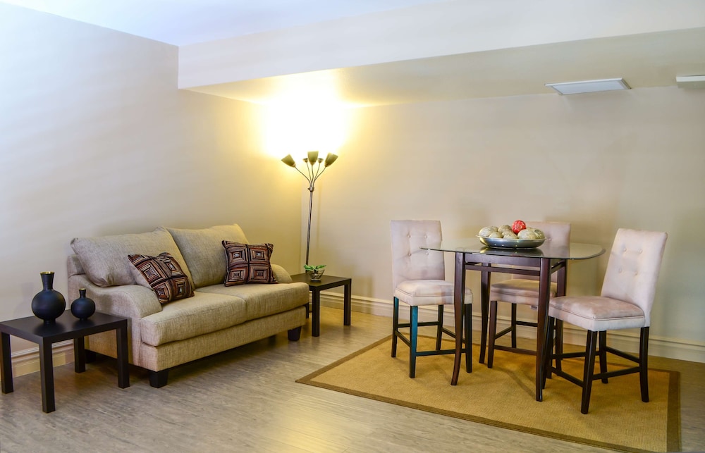 DoubleTree Suites by Hilton Tucson Airport - photo 16