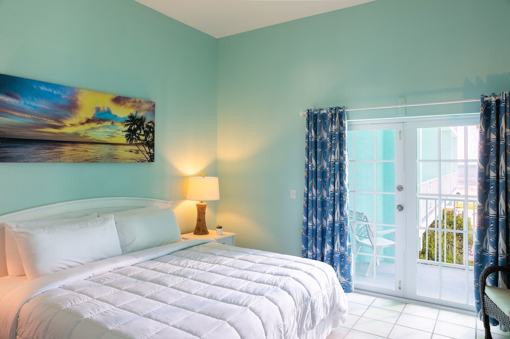 Grassy Flats Resort & Beach Club - photo 5