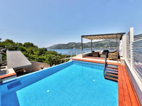 Villa Soul Sisters — 5-Star Luxury Hotel in Korcula, Croatia