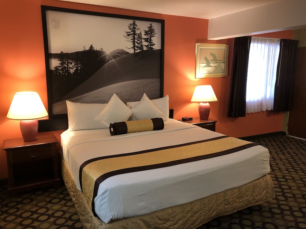 Super 8 by Wyndham Ontario - photo 5