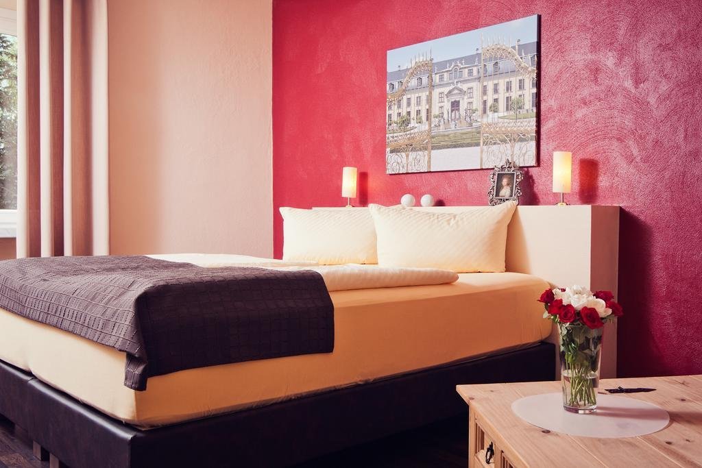 Alte Schlossbrauerei - carbon neutral hotel in Mirow