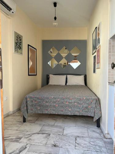 Tiny Loft Studio in the heart of Thessaloniki 17 square meters on the terrace of the building — 4-Star Luxury Hotel in Thessaloniki, Greece