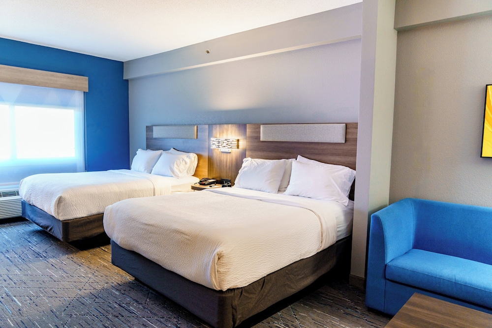 Holiday Inn Express Hotel & Suites Raleigh SW NC State by IHG - photo 27