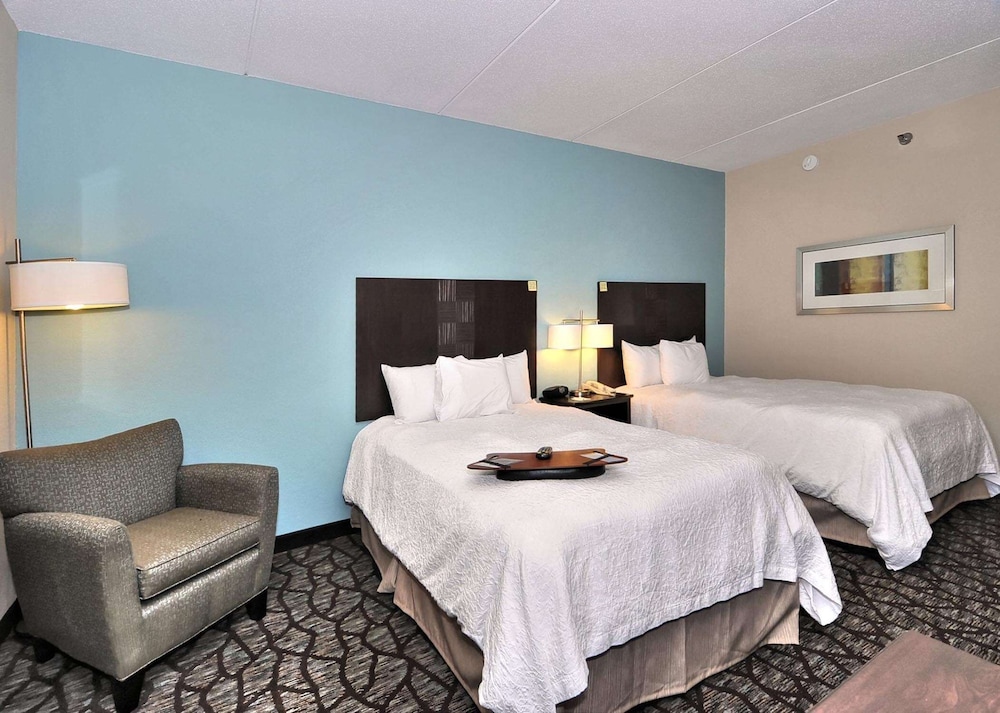 Hampton Inn Eden - photo 9