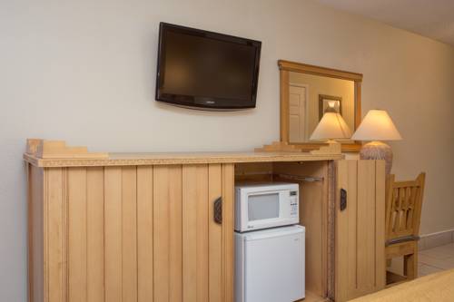 Rodeway Inn Near Arizona State University - photo 12