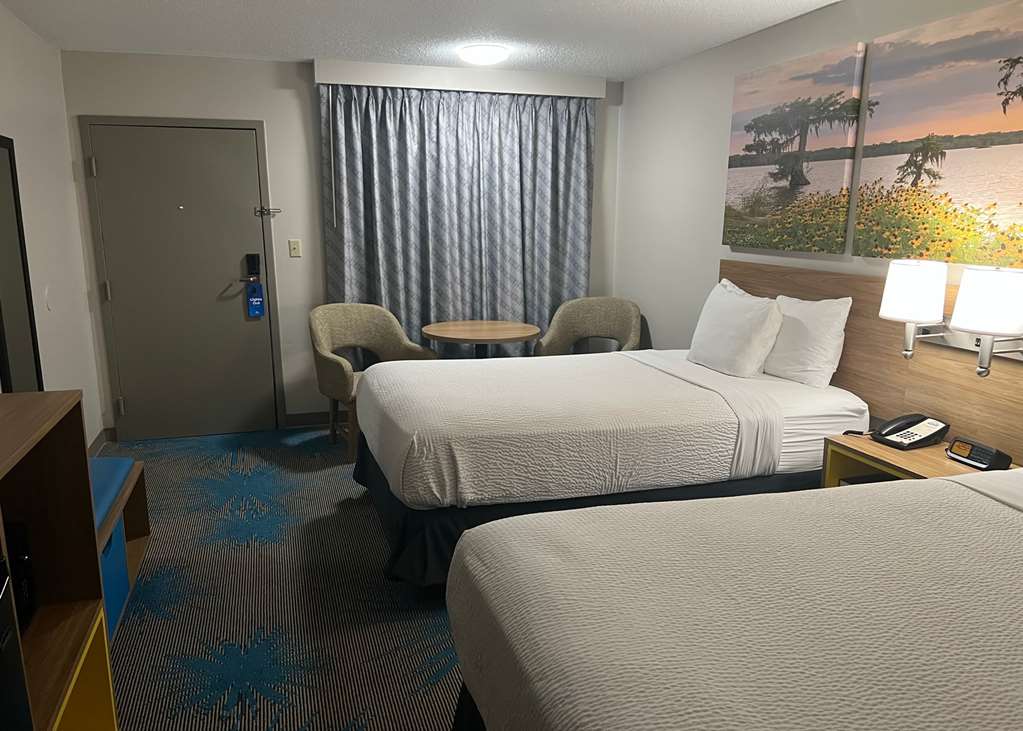 Days Inn by Wyndham Valdosta I 75 - photo 8